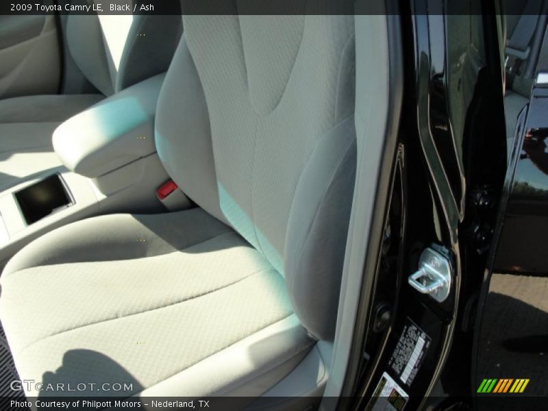 Black / Ash 2009 Toyota Camry LE