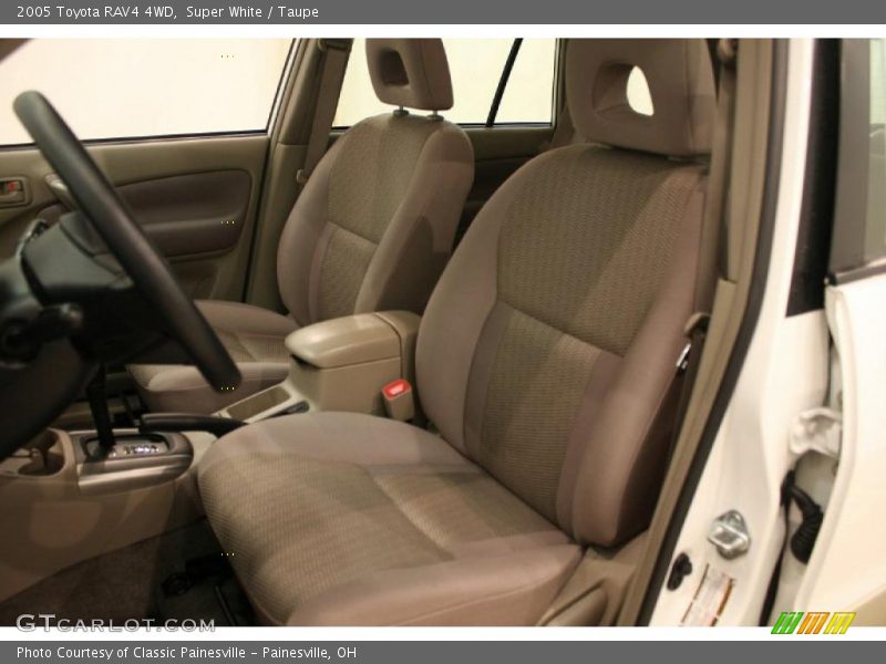 Super White / Taupe 2005 Toyota RAV4 4WD