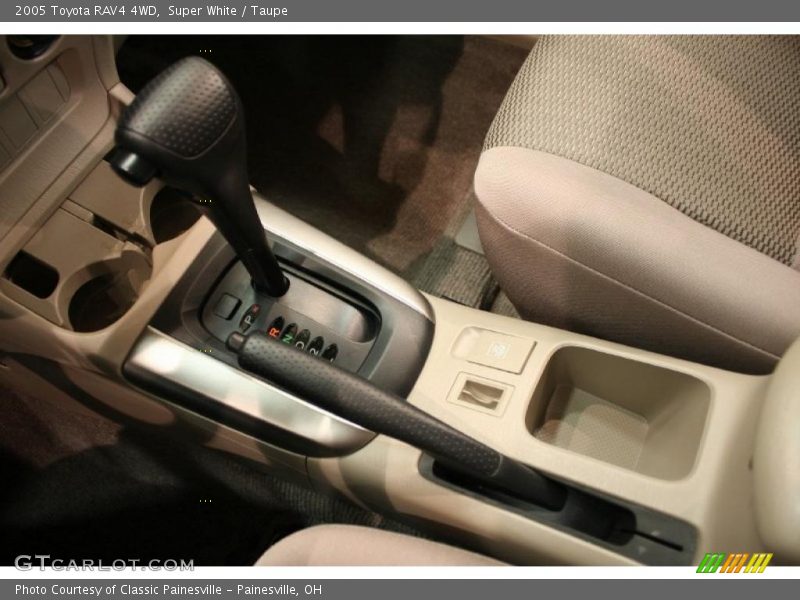 Super White / Taupe 2005 Toyota RAV4 4WD