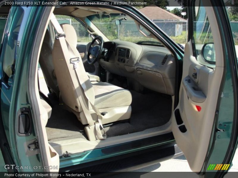  2000 F150 XLT Extended Cab Medium Parchment Interior