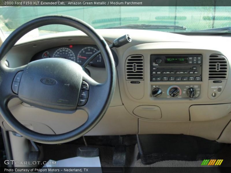 Amazon Green Metallic / Medium Parchment 2000 Ford F150 XLT Extended Cab