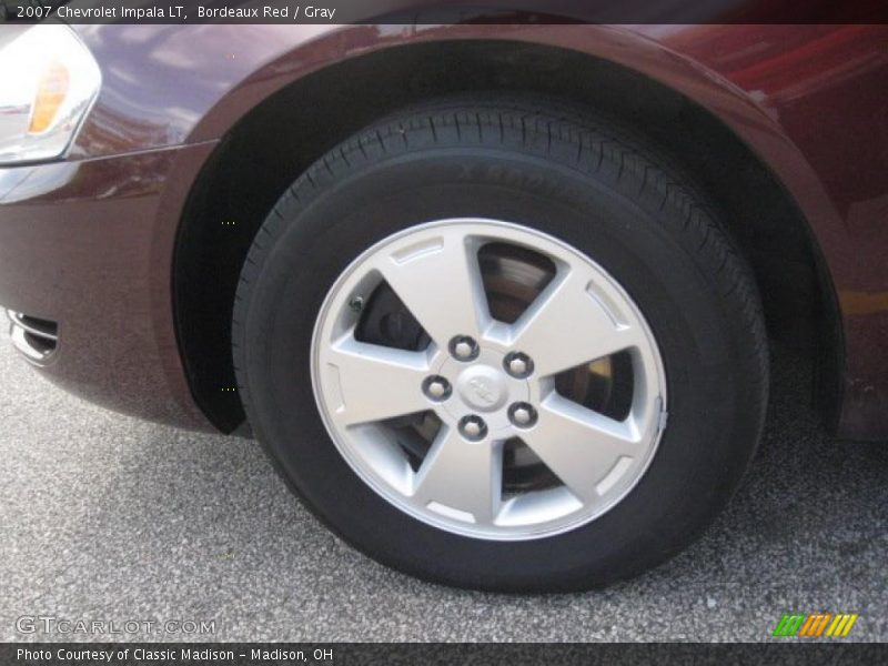 Bordeaux Red / Gray 2007 Chevrolet Impala LT