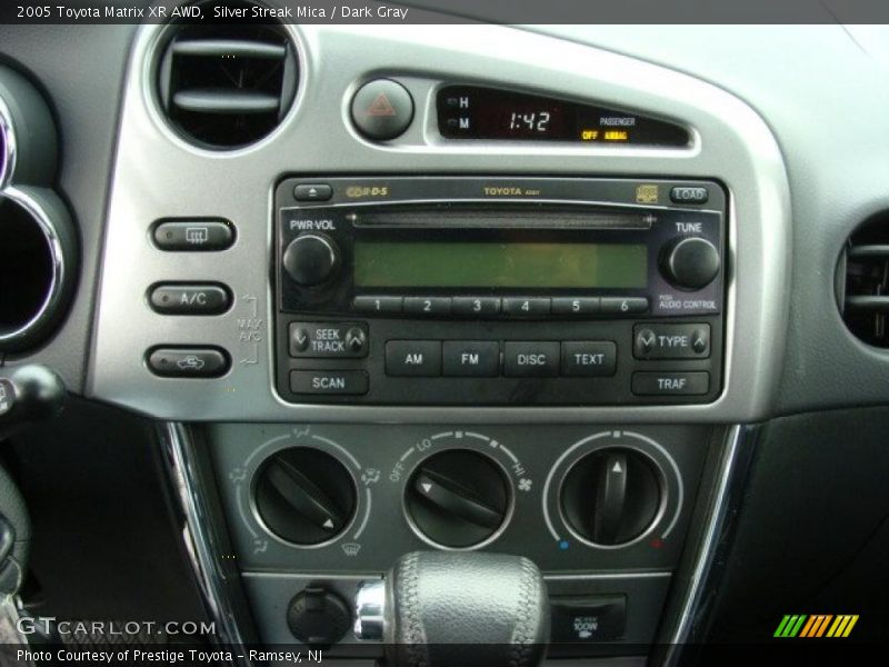 Silver Streak Mica / Dark Gray 2005 Toyota Matrix XR AWD