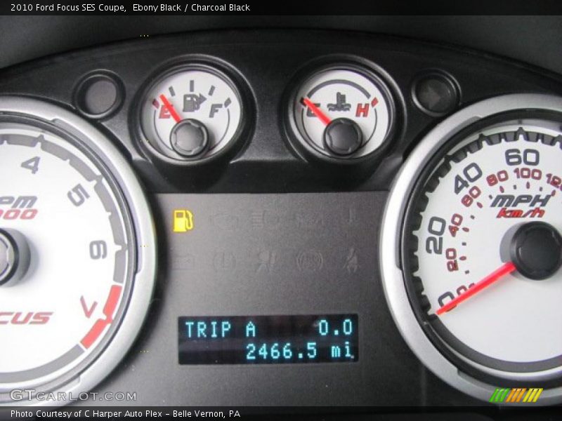 Ebony Black / Charcoal Black 2010 Ford Focus SES Coupe