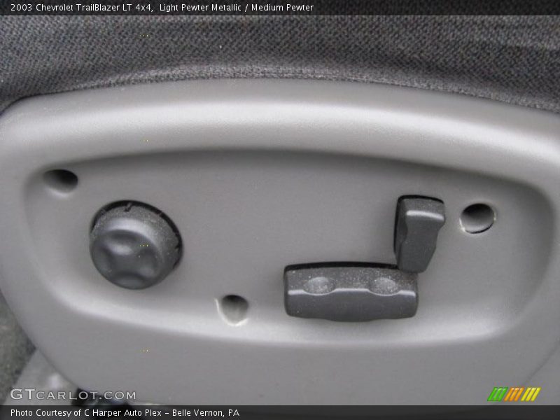 Light Pewter Metallic / Medium Pewter 2003 Chevrolet TrailBlazer LT 4x4