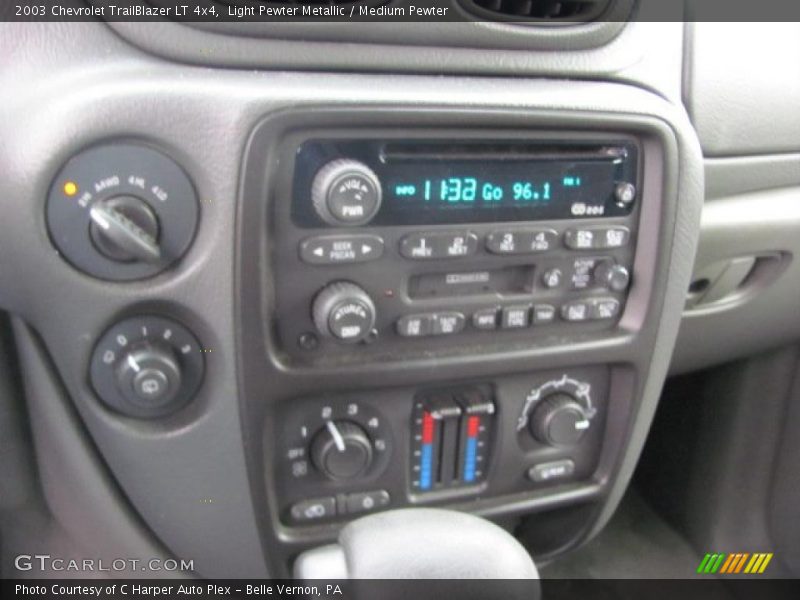 Light Pewter Metallic / Medium Pewter 2003 Chevrolet TrailBlazer LT 4x4