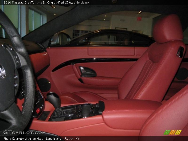  2010 GranTurismo S Bordeaux Interior