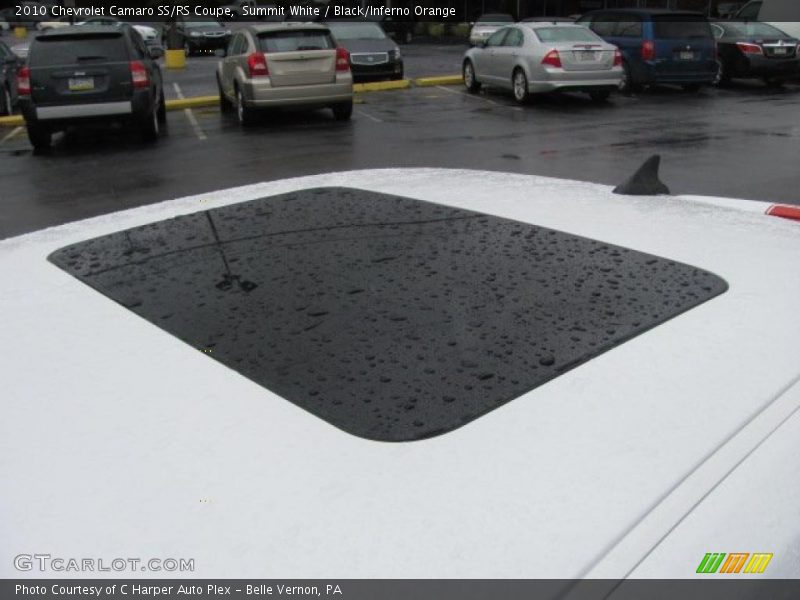 Summit White / Black/Inferno Orange 2010 Chevrolet Camaro SS/RS Coupe