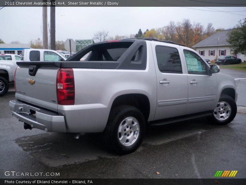 Sheer Silver Metallic / Ebony 2011 Chevrolet Avalanche LS 4x4