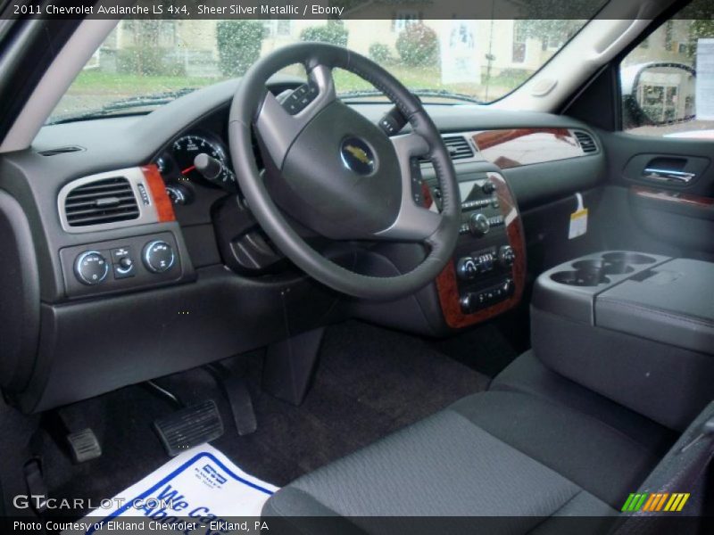 Dashboard of 2011 Avalanche LS 4x4