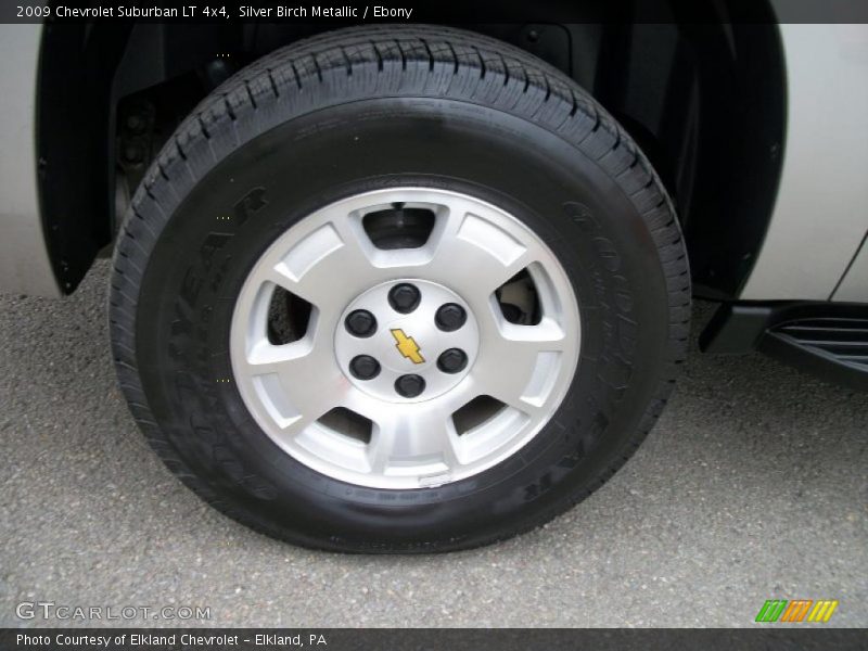 Silver Birch Metallic / Ebony 2009 Chevrolet Suburban LT 4x4
