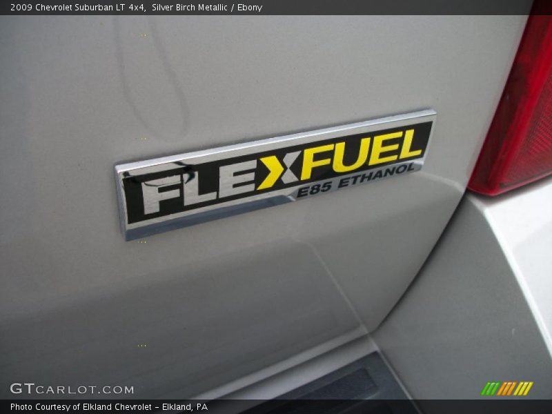 Silver Birch Metallic / Ebony 2009 Chevrolet Suburban LT 4x4