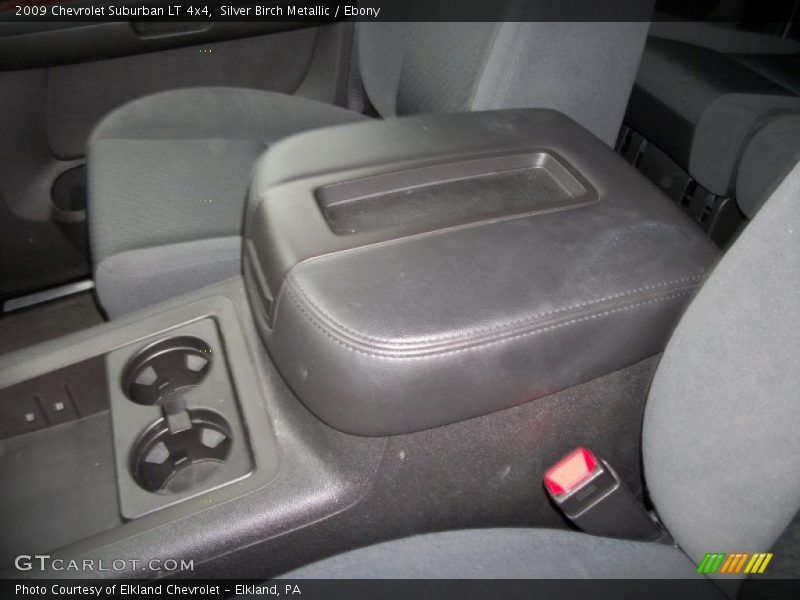 Silver Birch Metallic / Ebony 2009 Chevrolet Suburban LT 4x4