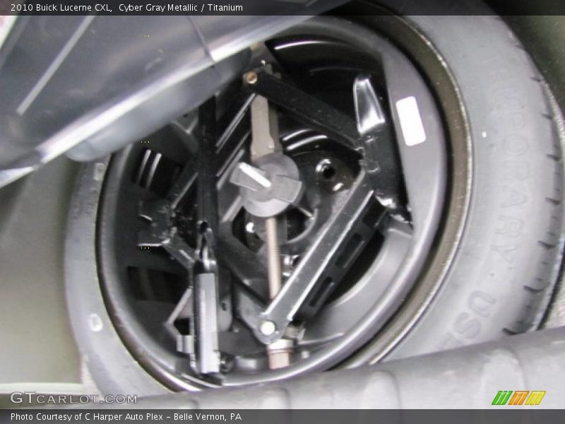 Cyber Gray Metallic / Titanium 2010 Buick Lucerne CXL