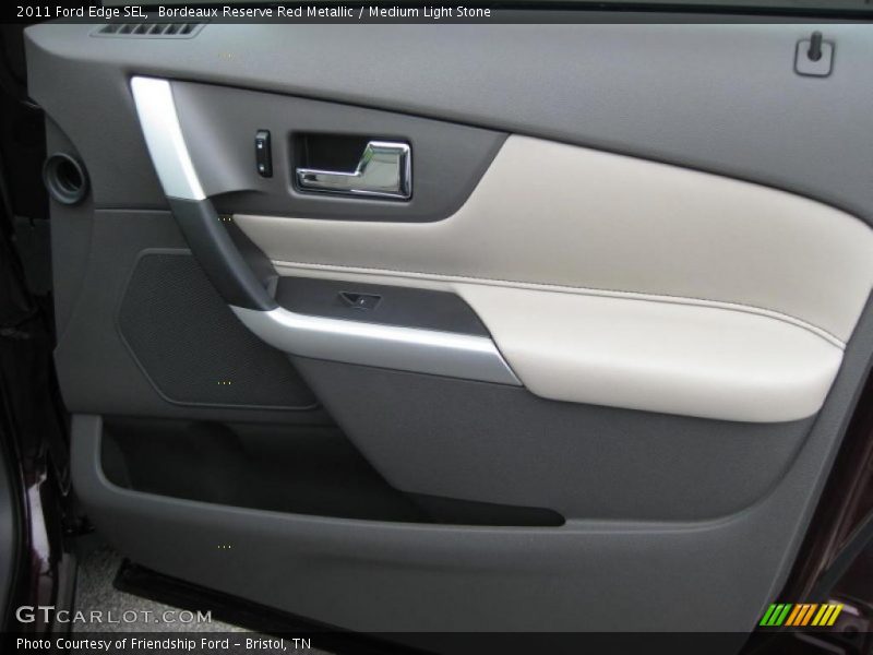  2011 Edge SEL Medium Light Stone Interior