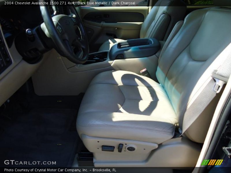 Dark Blue Metallic / Dark Charcoal 2004 Chevrolet Avalanche 1500 Z71 4x4