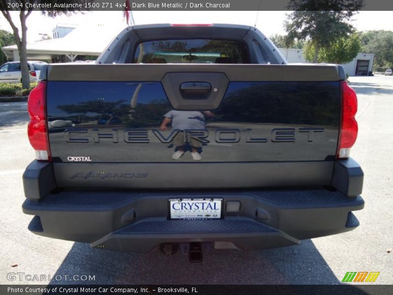 Dark Blue Metallic / Dark Charcoal 2004 Chevrolet Avalanche 1500 Z71 4x4