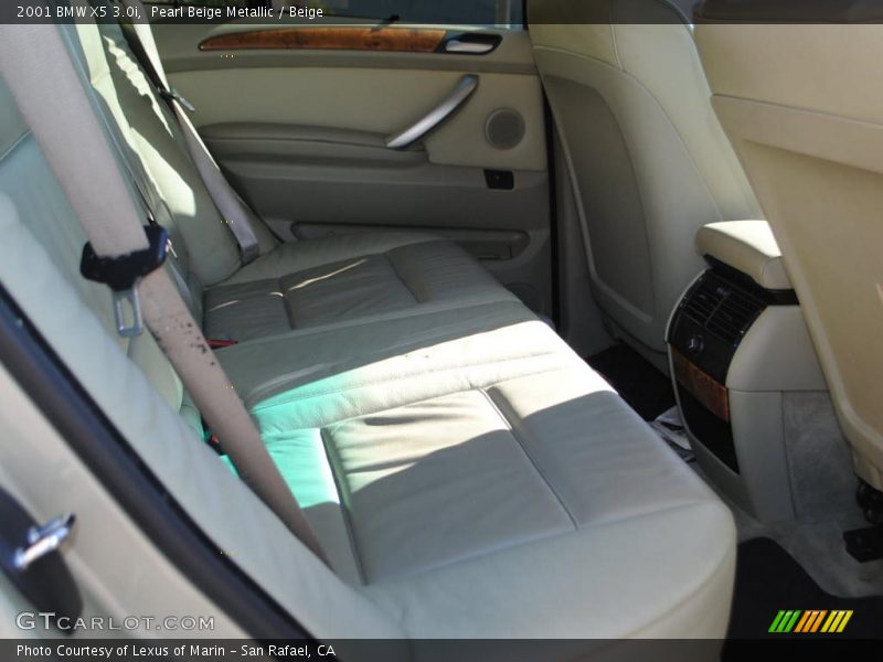 Pearl Beige Metallic / Beige 2001 BMW X5 3.0i