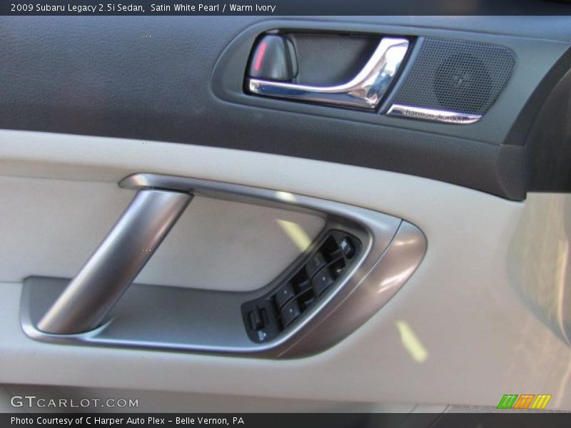 Satin White Pearl / Warm Ivory 2009 Subaru Legacy 2.5i Sedan
