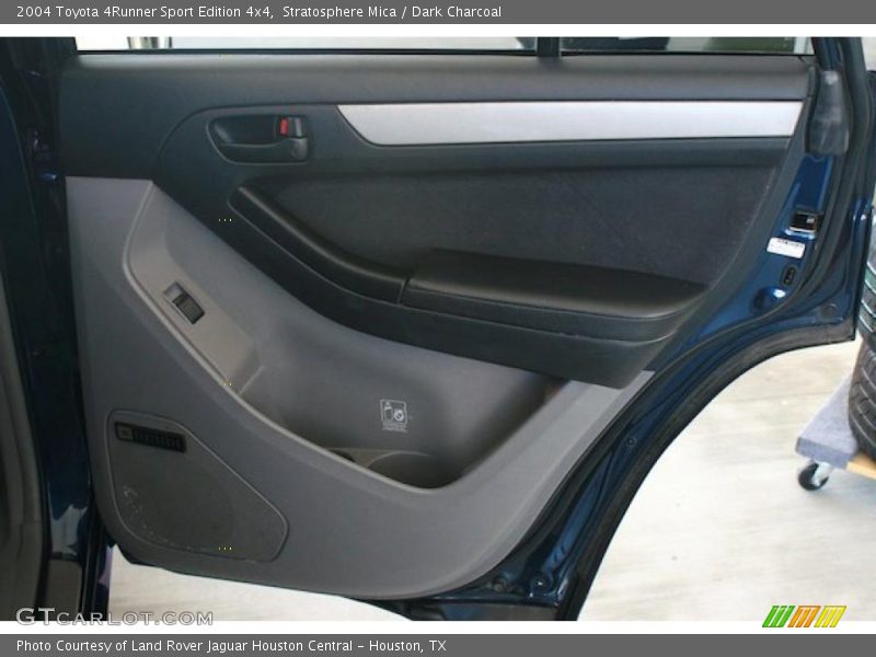 Stratosphere Mica / Dark Charcoal 2004 Toyota 4Runner Sport Edition 4x4