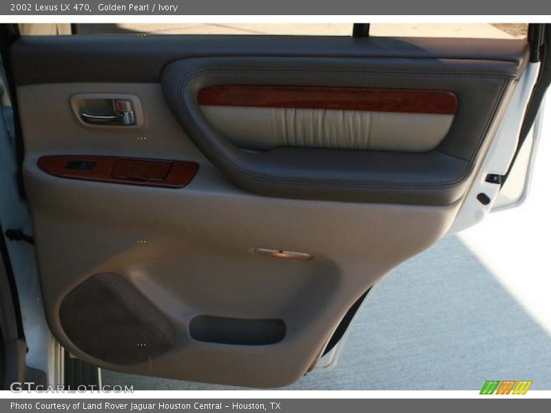 Golden Pearl / Ivory 2002 Lexus LX 470