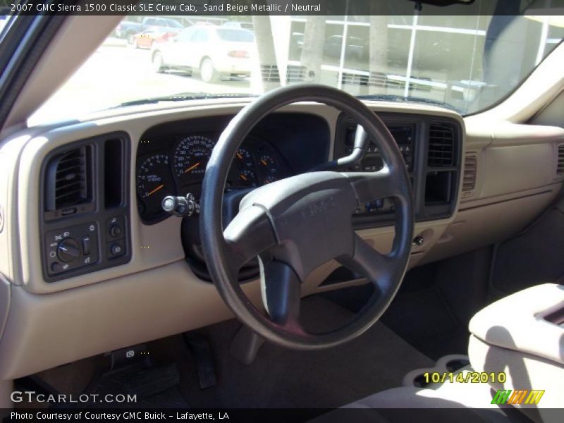 Sand Beige Metallic / Neutral 2007 GMC Sierra 1500 Classic SLE Crew Cab