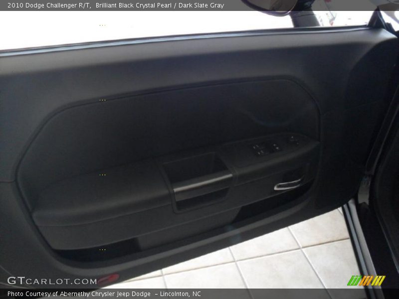 Brilliant Black Crystal Pearl / Dark Slate Gray 2010 Dodge Challenger R/T