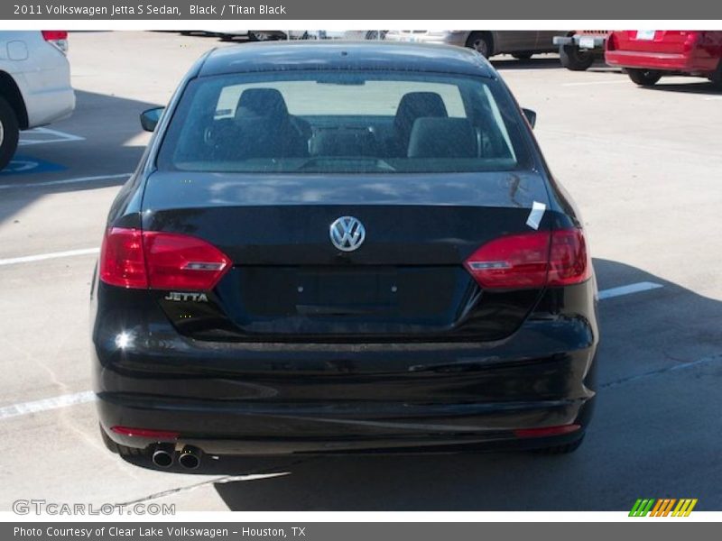 Black / Titan Black 2011 Volkswagen Jetta S Sedan