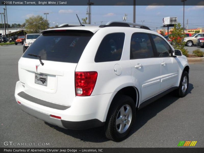 Bright White / Sand 2008 Pontiac Torrent