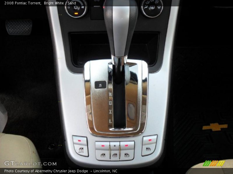 Bright White / Sand 2008 Pontiac Torrent