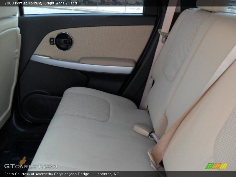 Bright White / Sand 2008 Pontiac Torrent