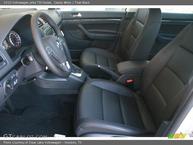 Candy White / Titan Black 2010 Volkswagen Jetta TDI Sedan