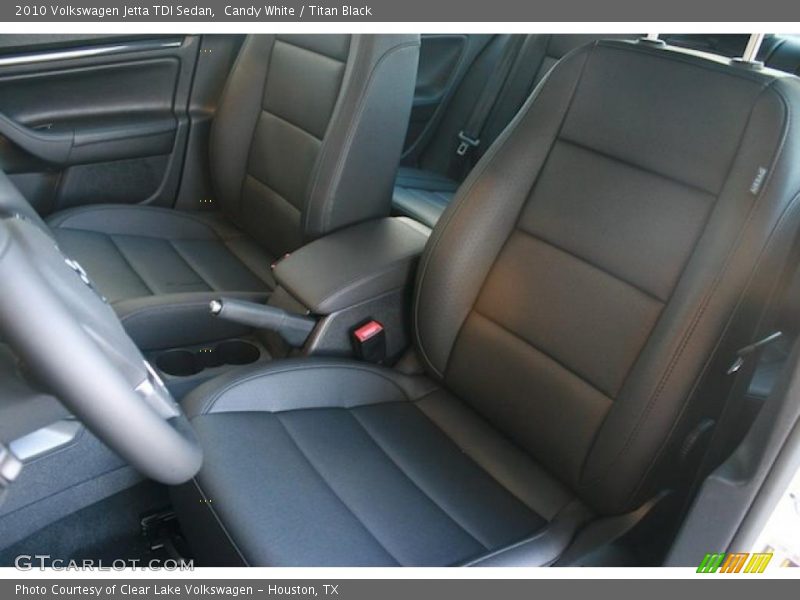Candy White / Titan Black 2010 Volkswagen Jetta TDI Sedan