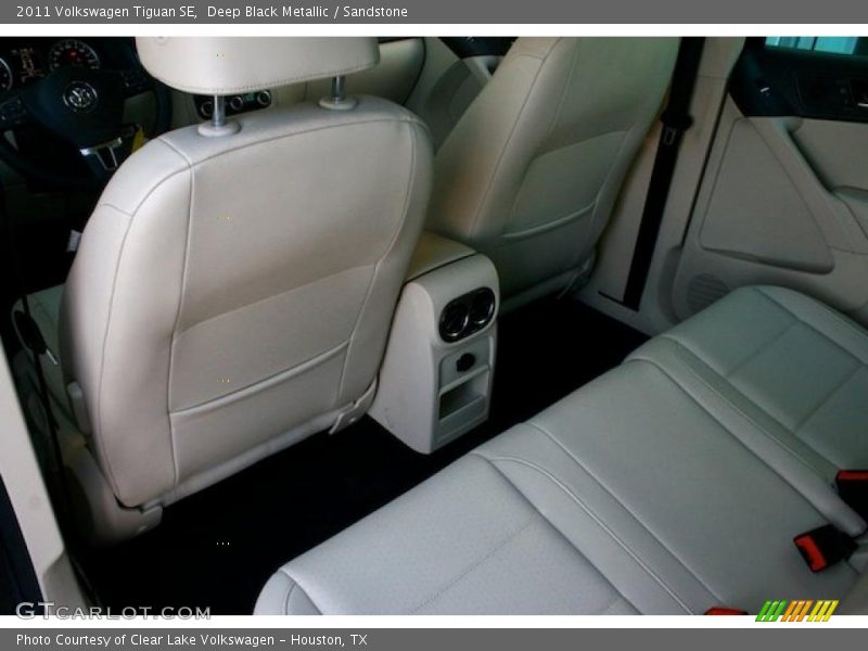 Deep Black Metallic / Sandstone 2011 Volkswagen Tiguan SE