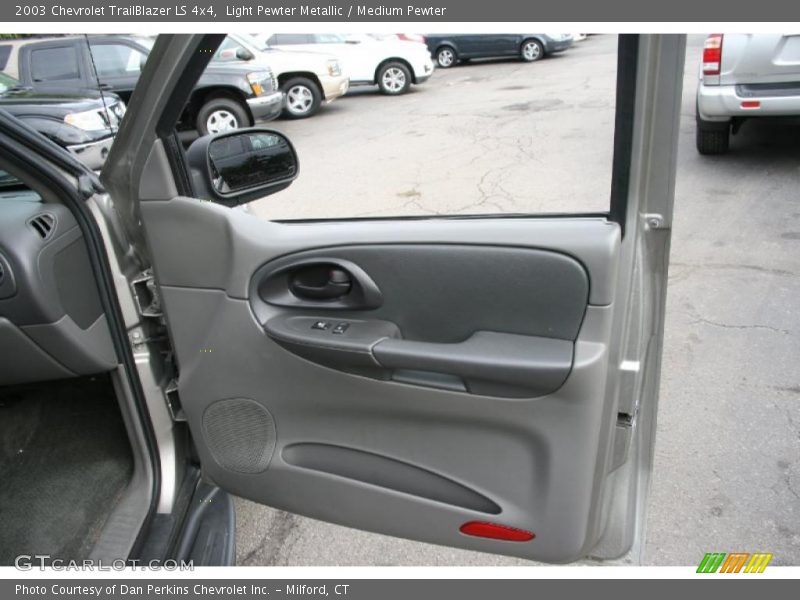 Light Pewter Metallic / Medium Pewter 2003 Chevrolet TrailBlazer LS 4x4