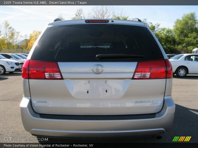 Desert Sand Mica / Taupe 2005 Toyota Sienna XLE AWD