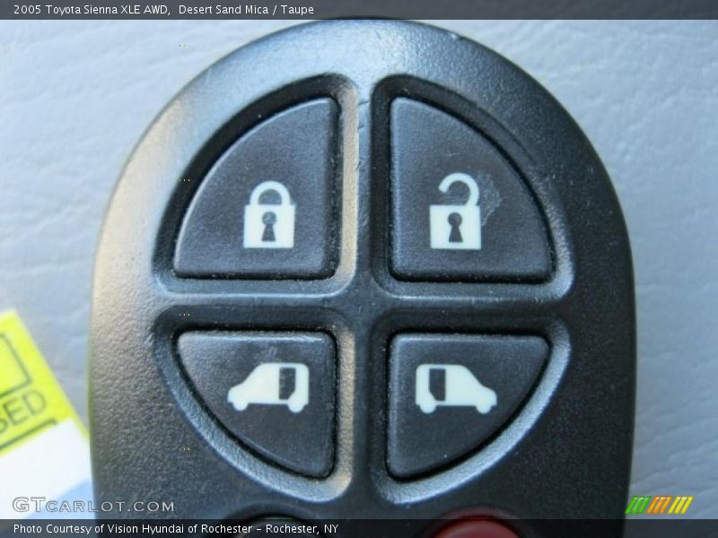 Desert Sand Mica / Taupe 2005 Toyota Sienna XLE AWD