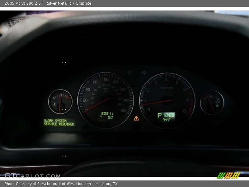 Silver Metallic / Graphite 2005 Volvo S80 2.5T