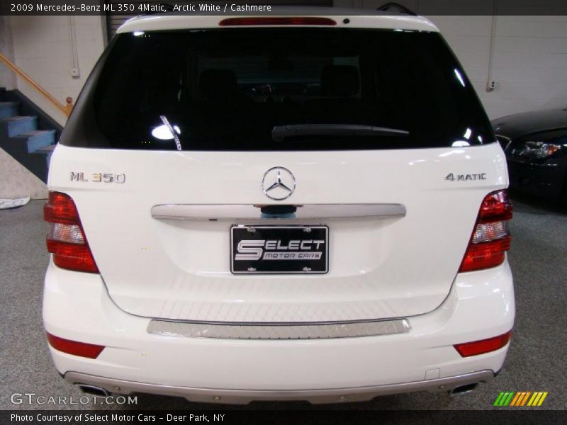 Arctic White / Cashmere 2009 Mercedes-Benz ML 350 4Matic