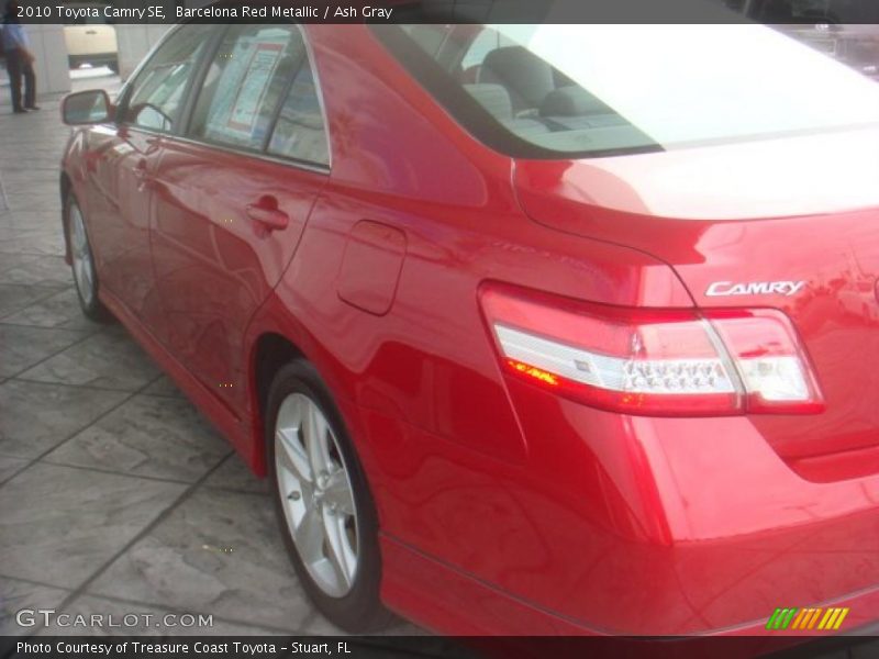 Barcelona Red Metallic / Ash Gray 2010 Toyota Camry SE