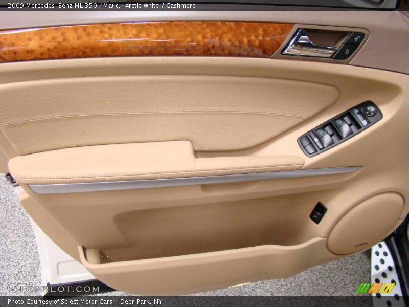 Arctic White / Cashmere 2009 Mercedes-Benz ML 350 4Matic