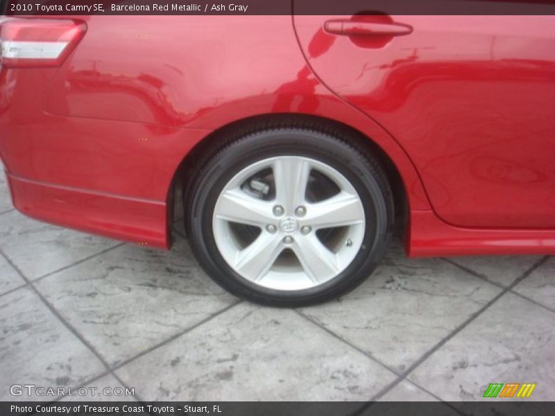 Barcelona Red Metallic / Ash Gray 2010 Toyota Camry SE