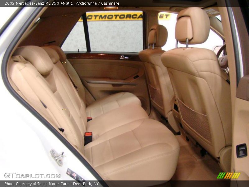 Arctic White / Cashmere 2009 Mercedes-Benz ML 350 4Matic