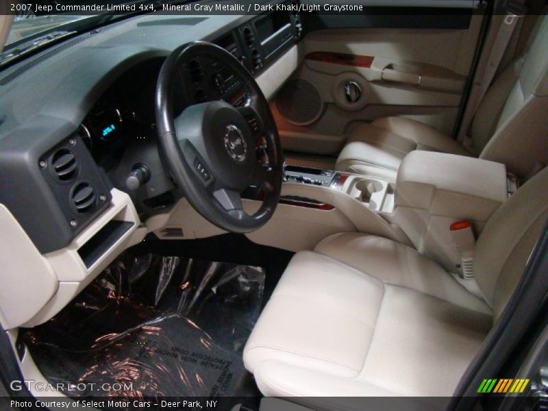Mineral Gray Metallic / Dark Khaki/Light Graystone 2007 Jeep Commander Limited 4x4