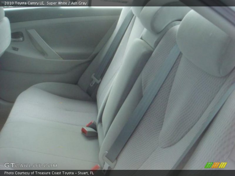 Super White / Ash Gray 2010 Toyota Camry LE