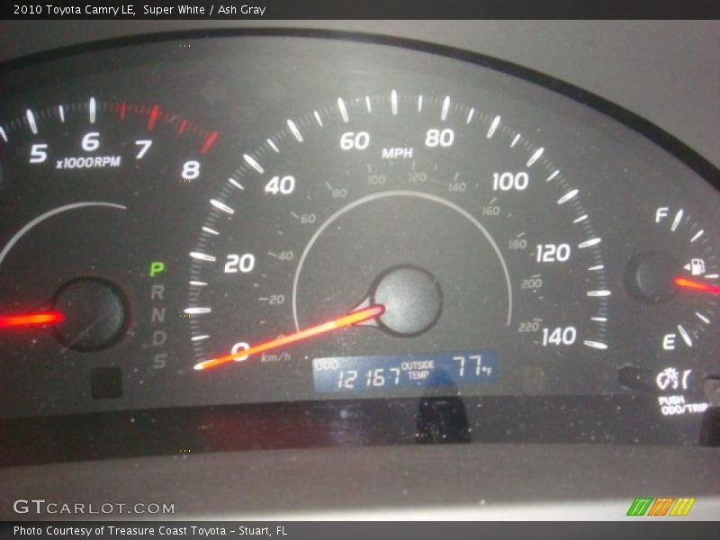 Super White / Ash Gray 2010 Toyota Camry LE