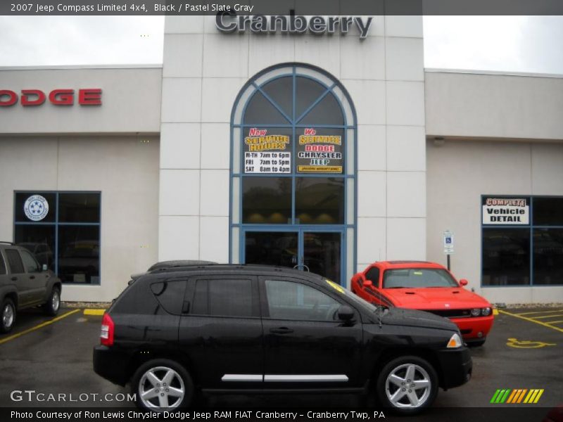 Black / Pastel Slate Gray 2007 Jeep Compass Limited 4x4