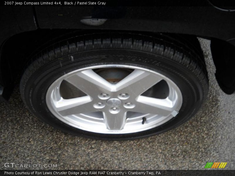 Black / Pastel Slate Gray 2007 Jeep Compass Limited 4x4