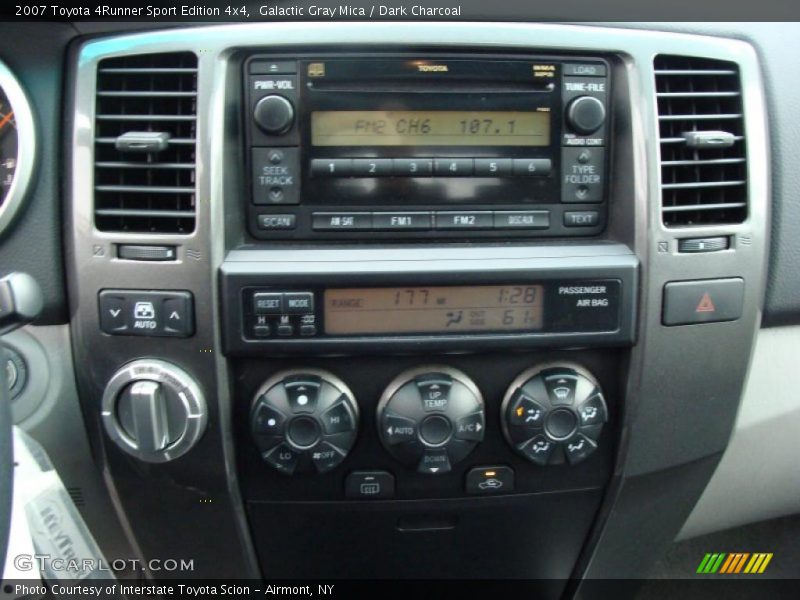 Controls of 2007 4Runner Sport Edition 4x4
