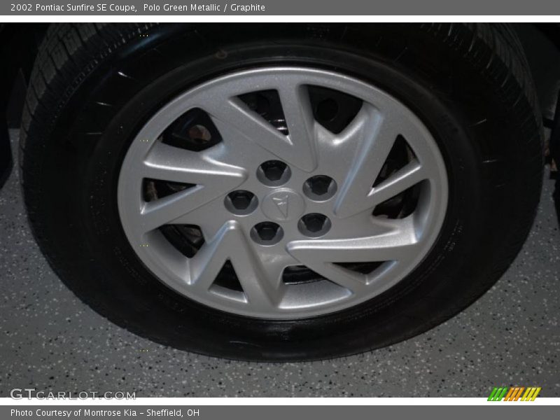  2002 Sunfire SE Coupe Wheel